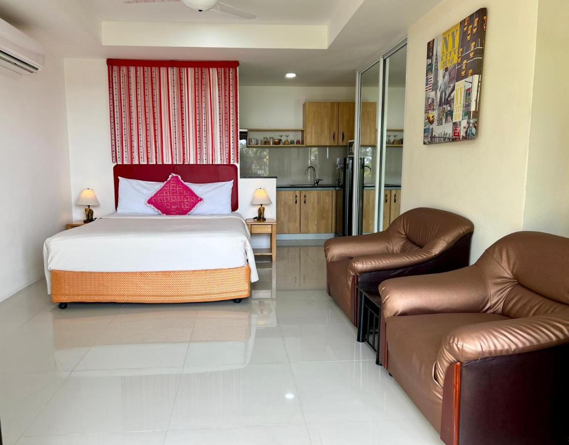 Mountain Seaview Luxury Apartments Bãi biển Kata Ngoại thất bức ảnh