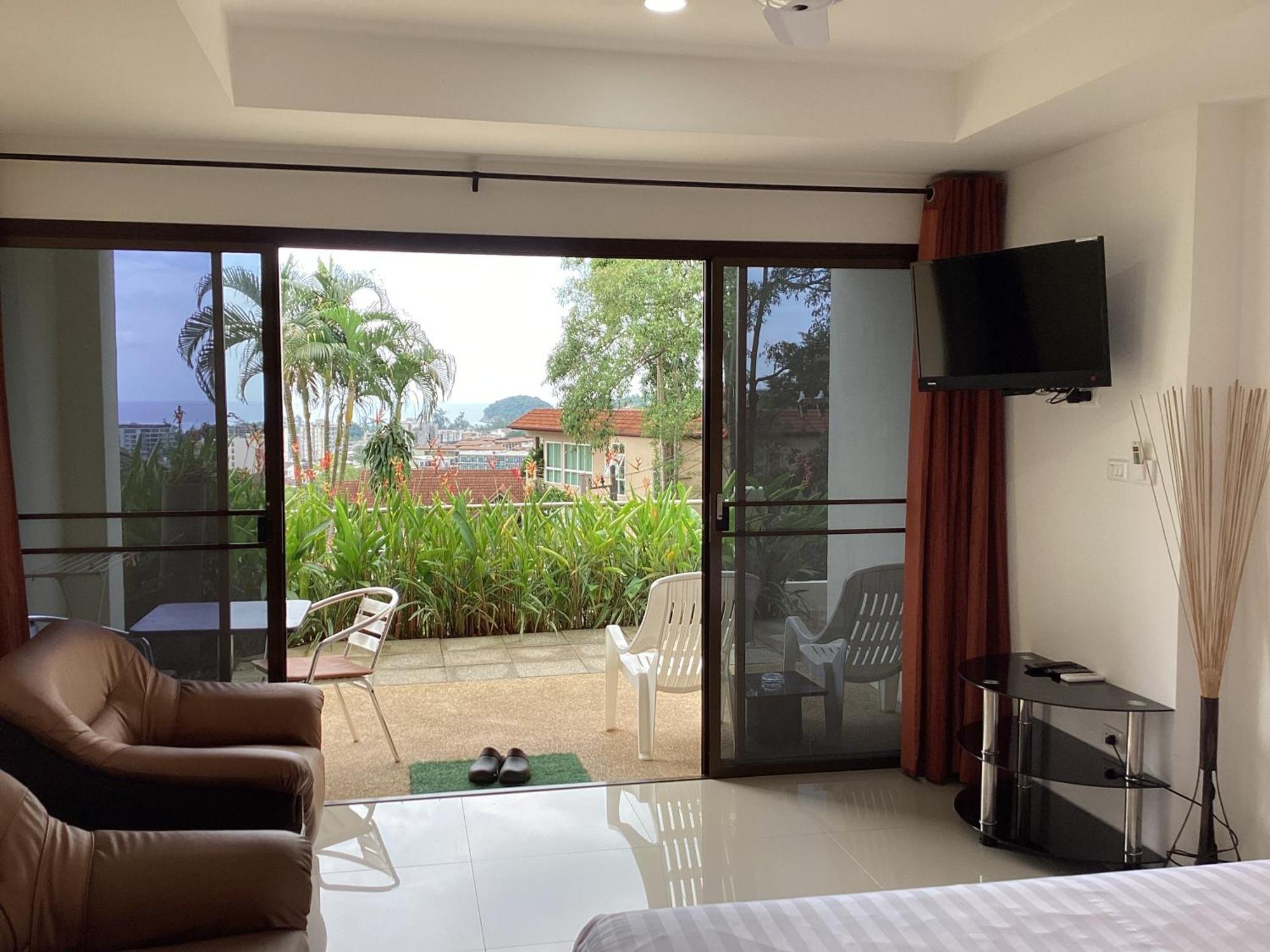 Mountain Seaview Luxury Apartments Bãi biển Kata Ngoại thất bức ảnh